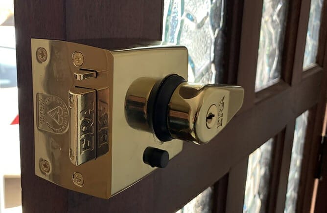 BS3621 Approved NightLatch fitted to Wooden door