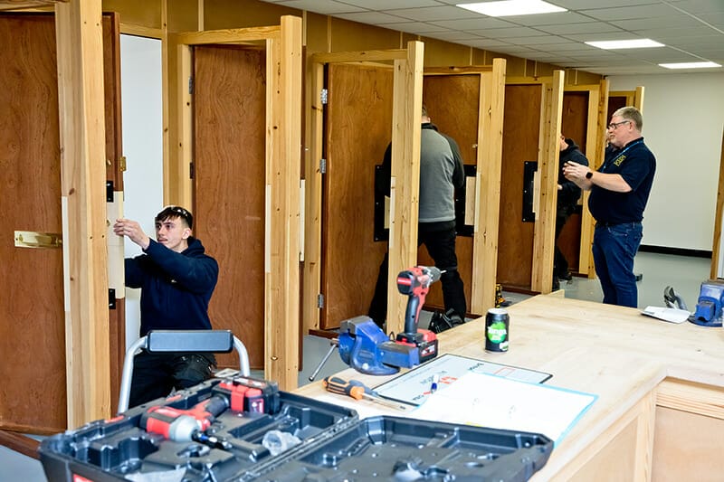 Beginners Locksmith Training Course - Fitting